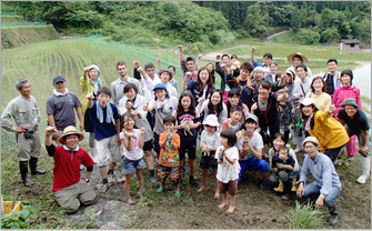 地域おこし協力隊主催イベントの集合写真