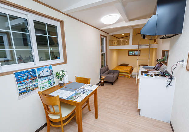 トレーラーハウスの内観