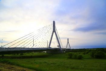 石狩川に架かる美原大橋