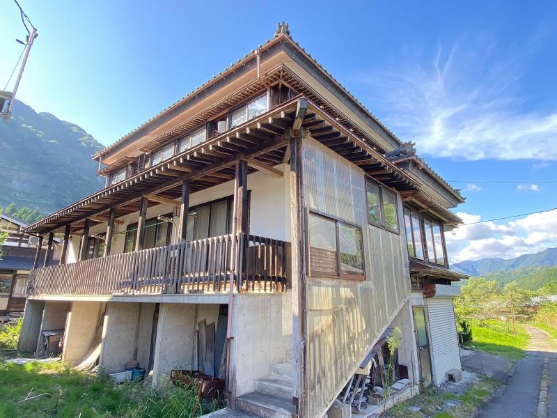 House in Sekigawa, Niigata