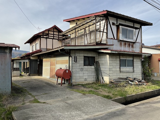 House in Iiyama, Nagano