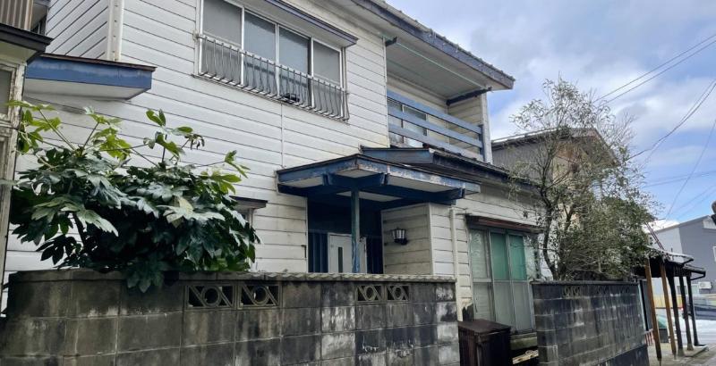 House in Mitsuke, Niigata