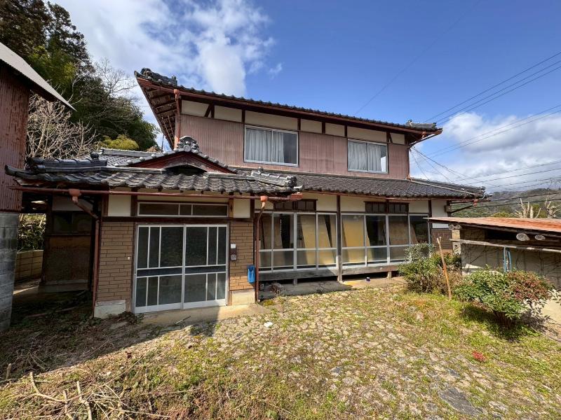 House in Fukuchiyama, Kyoto