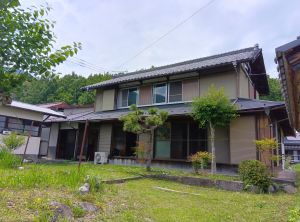 House in Minobu, Yamanashi