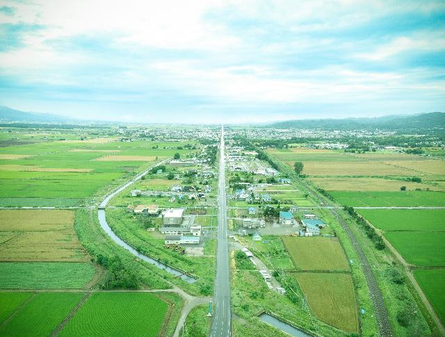 美唄市上空から見る国道12号線